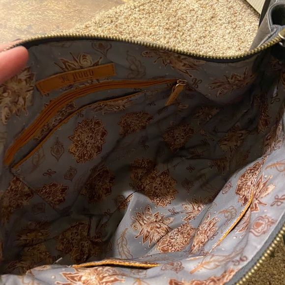 Hobo leather shoulder bag - Picture 2 of 6